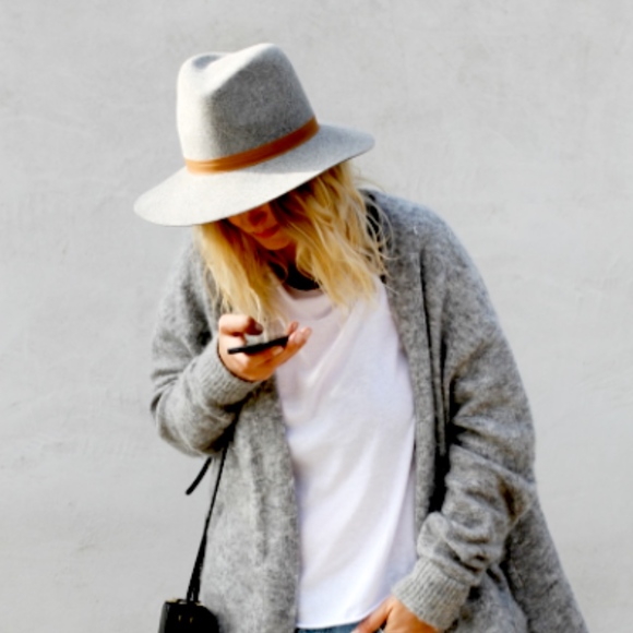 Janessa Leone : Wide Brim Fedora
